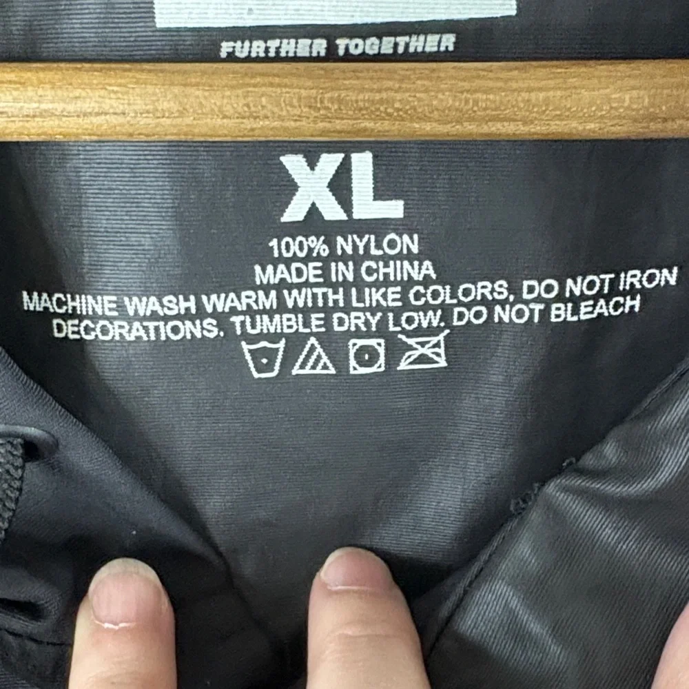 WLF‎ Enduro XL Black Men's Streetwear Skate Windbreaker Minimalist Jacket
